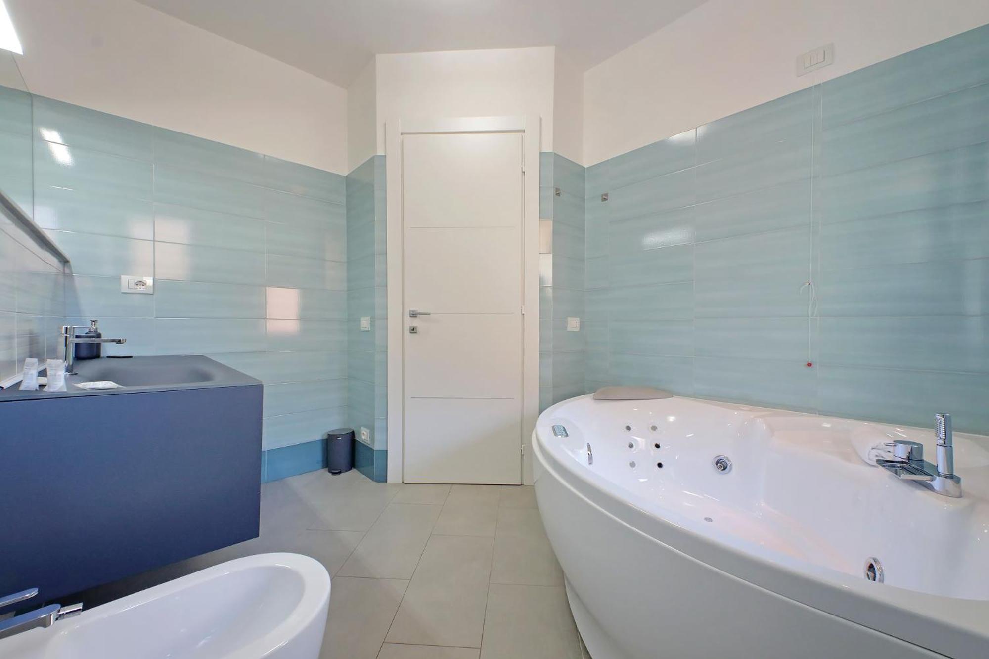 4bnb - Jacuzzi Trionfale